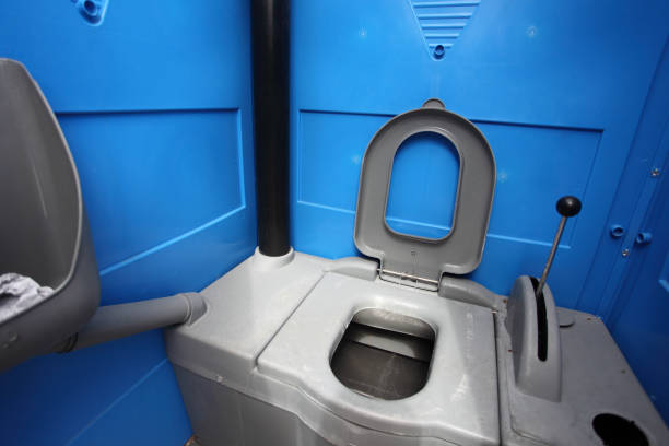 Best Portable toilet rental cost  in Edinburg, IL